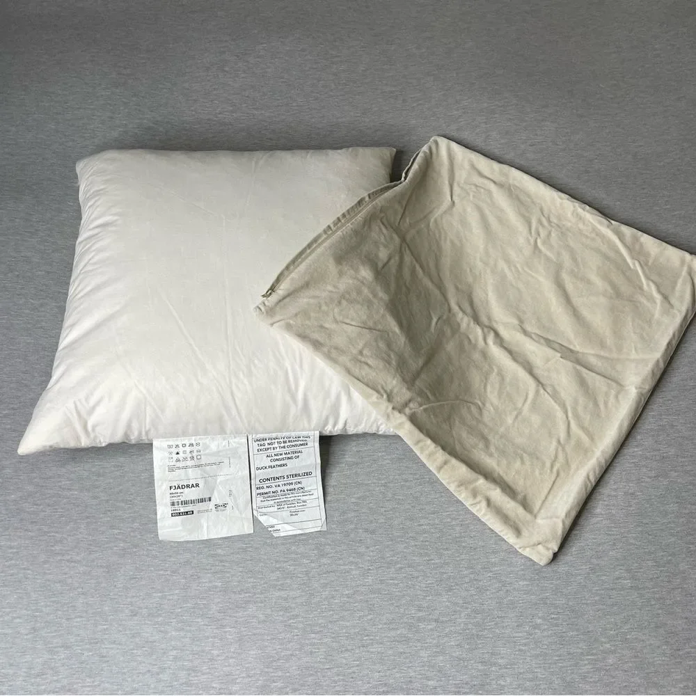 IKEA Fjadrar 20”x20” Inner Pillow & Sanela Cushion Pillow Case 2 PCS. Set